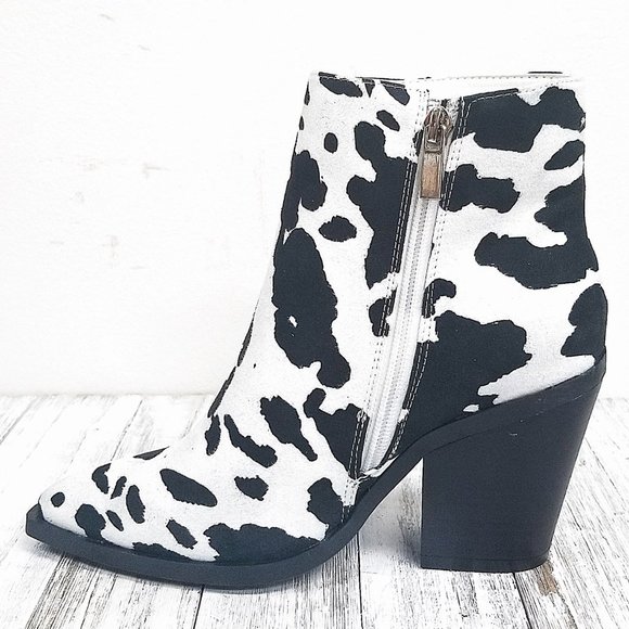 New Cow Print Cowboy Ankle Boots Booties - Picture 4 of 5